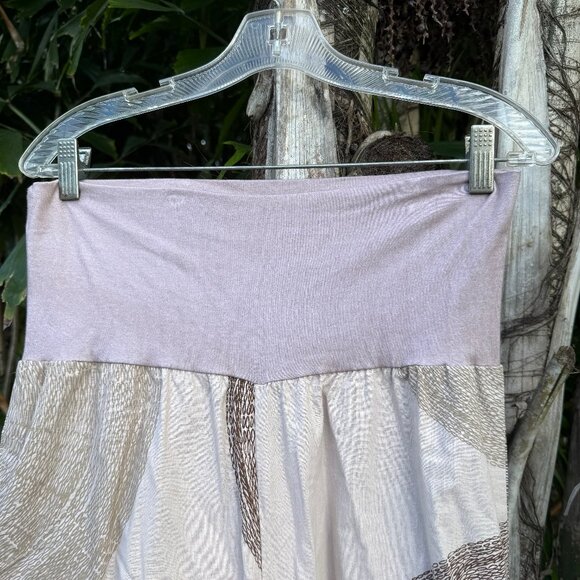 Kealopiko Lole Wāwae—Hīnaʻi Pants - Picture 2 of 4